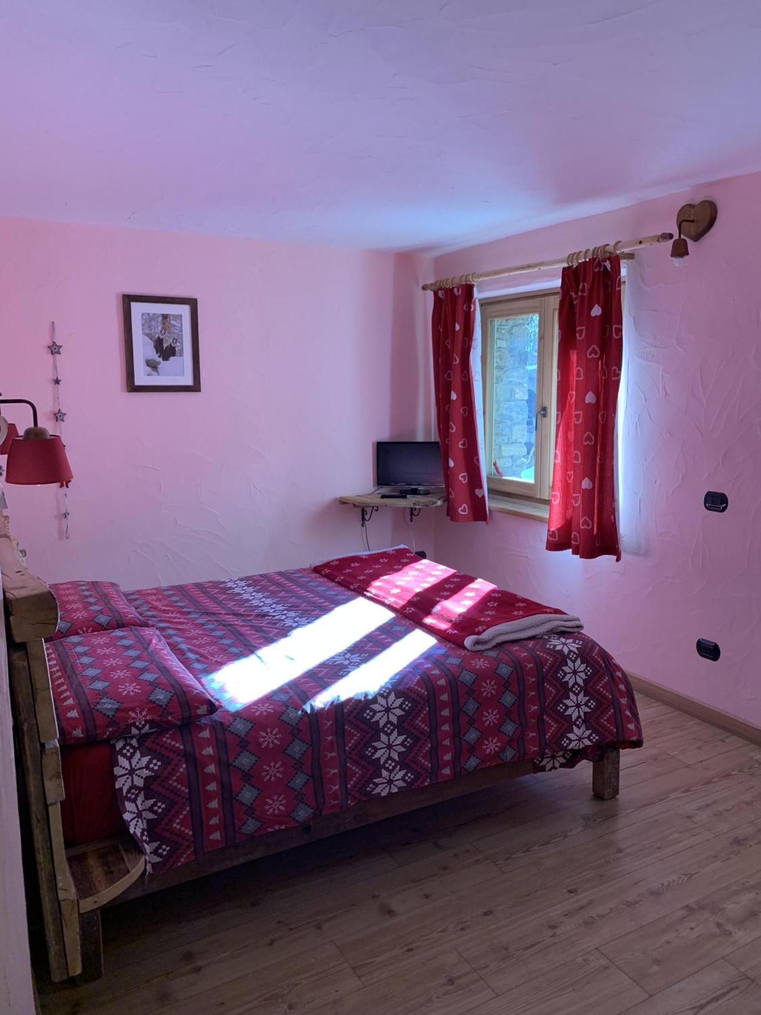 La Ferme Du Grand Paradis Конье Номер фото