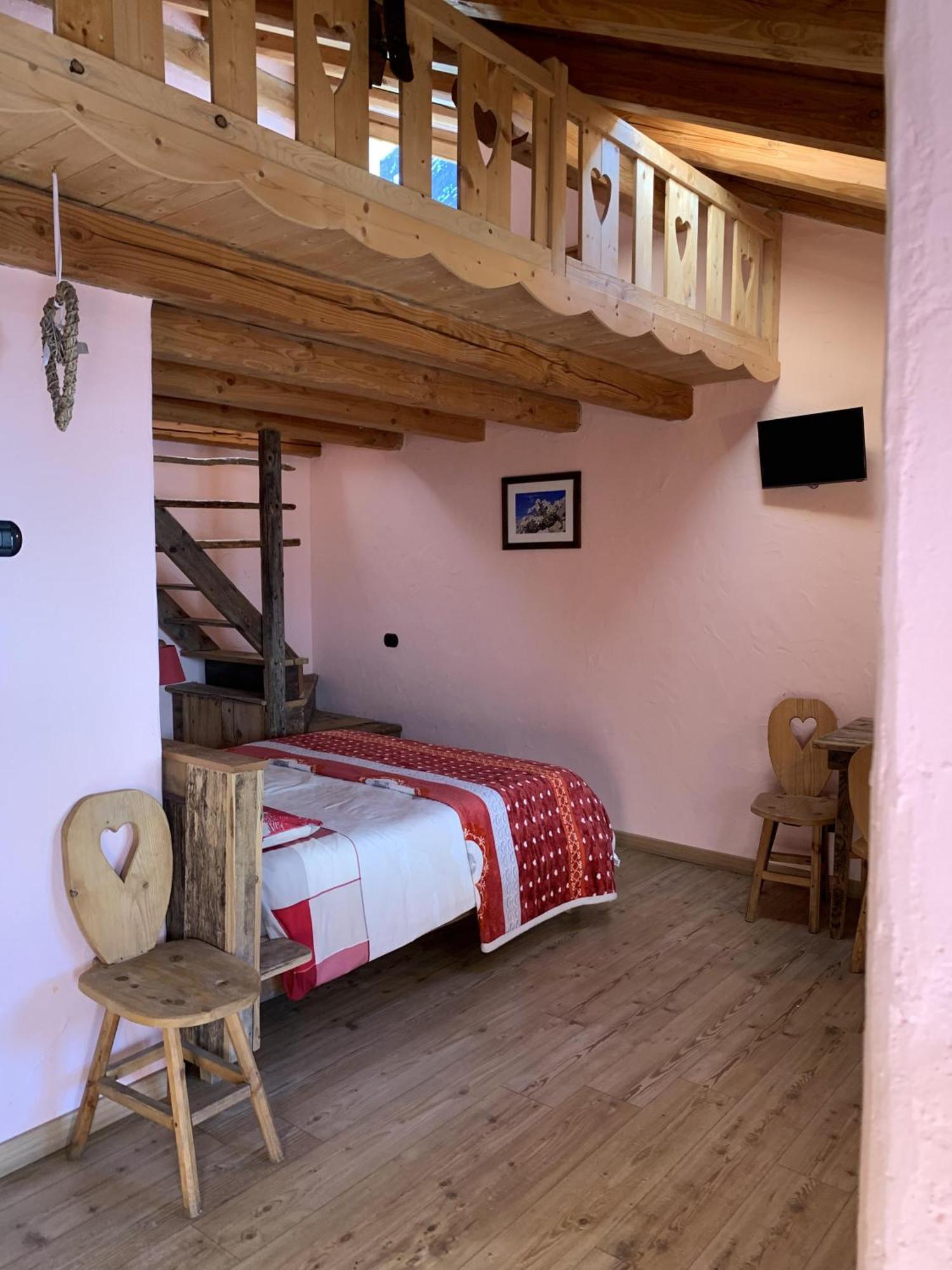 La Ferme Du Grand Paradis Конье Номер фото